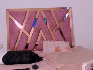 Samantha-Ebony Porn Show