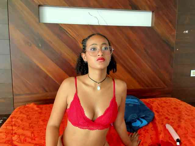 Samantha-Ebony
