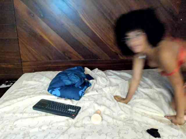 Samantha-Ebony