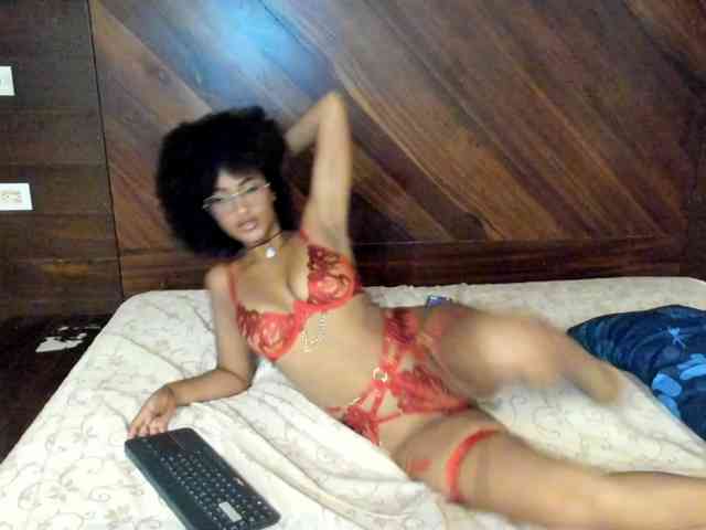 Samantha-Ebony