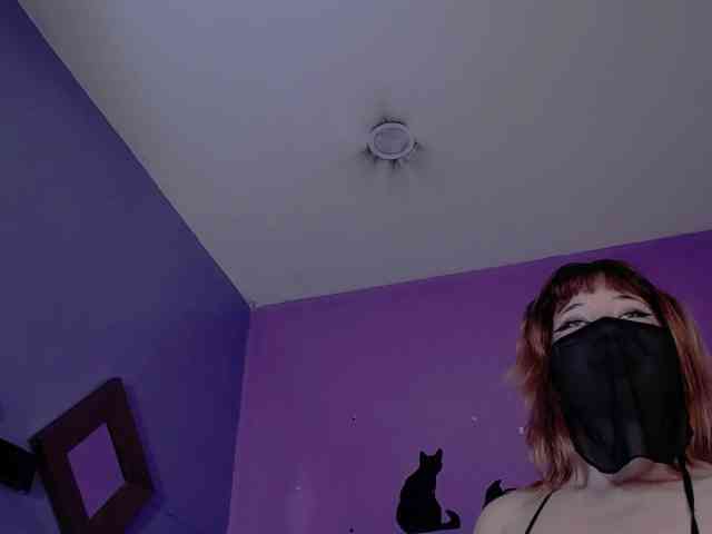 モデル: KittyGang