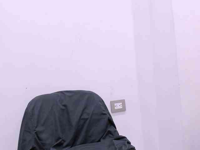 Luna-velvet01 webcam