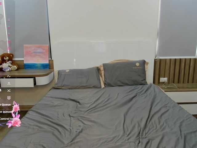 angel-stacy live cam on BongaCams