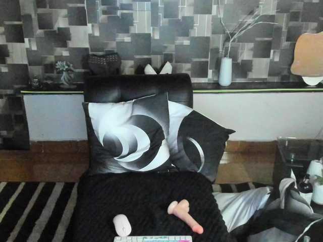 candy-girl30 live cam on BongaCams