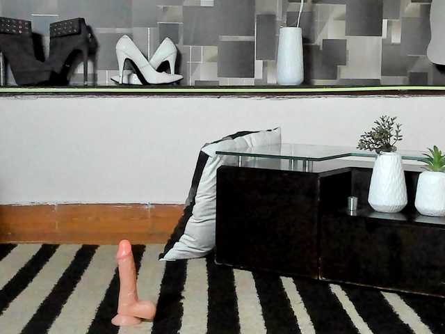 candy-girl30 live cam on BongaCams