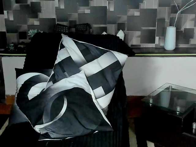candy-girl30 live cam on BongaCams