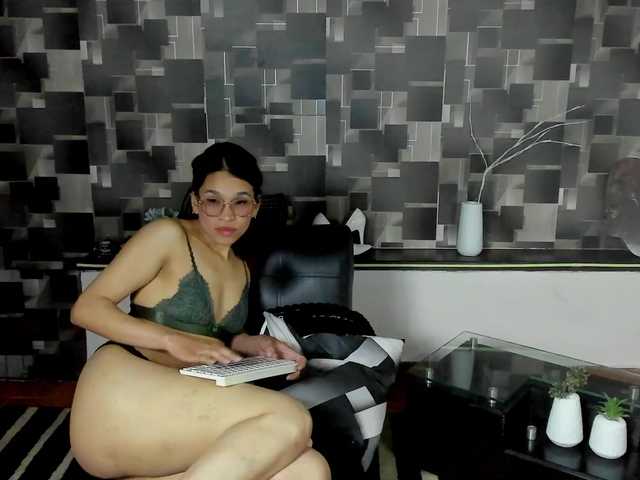 candy-girl30 live cam on BongaCams