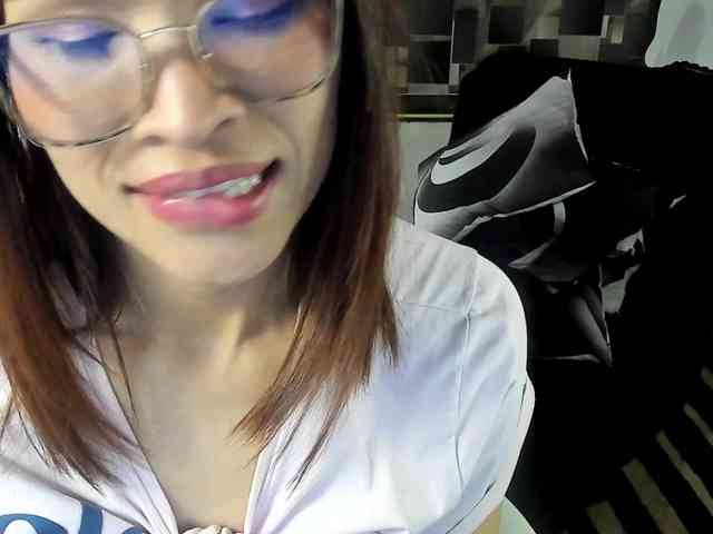 candy-girl30 webcam