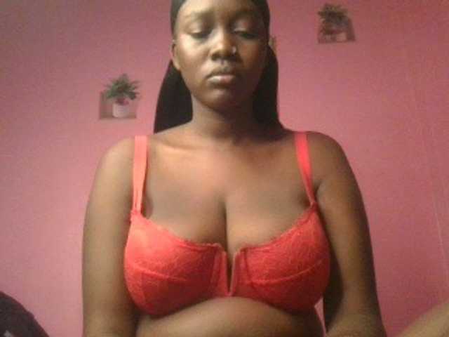 Sexxylucy — bongacams