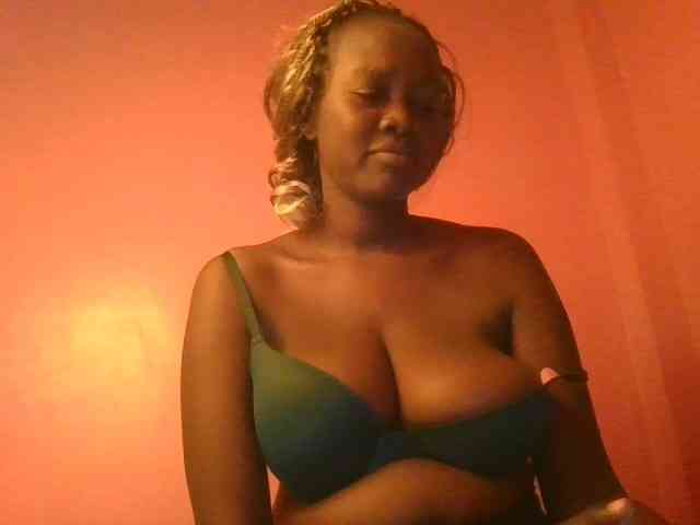 Sexxylucy webcam