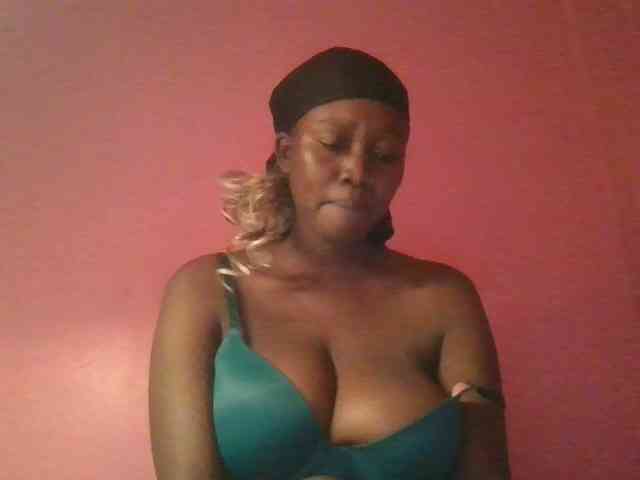 Sexxylucy webcam