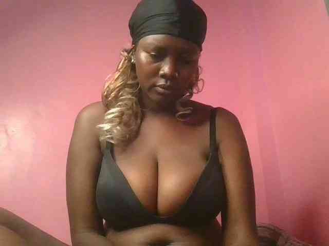 Sexxylucy webcam