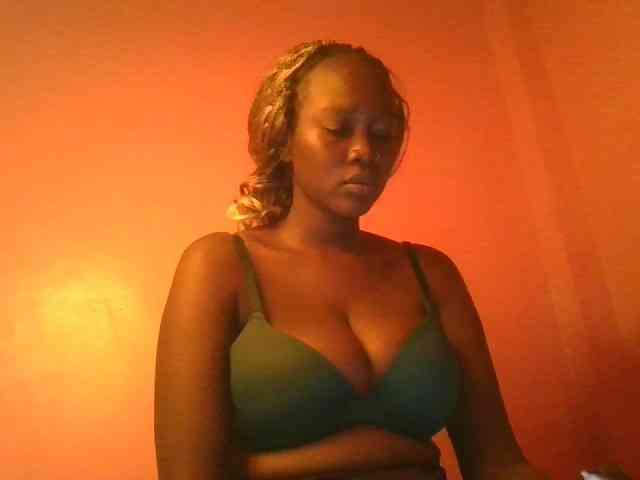 Sexxylucy webcam