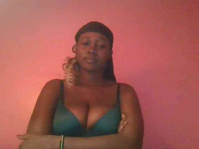 Sexxylucy webcam