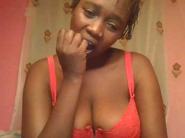 Sexxylucy webcam