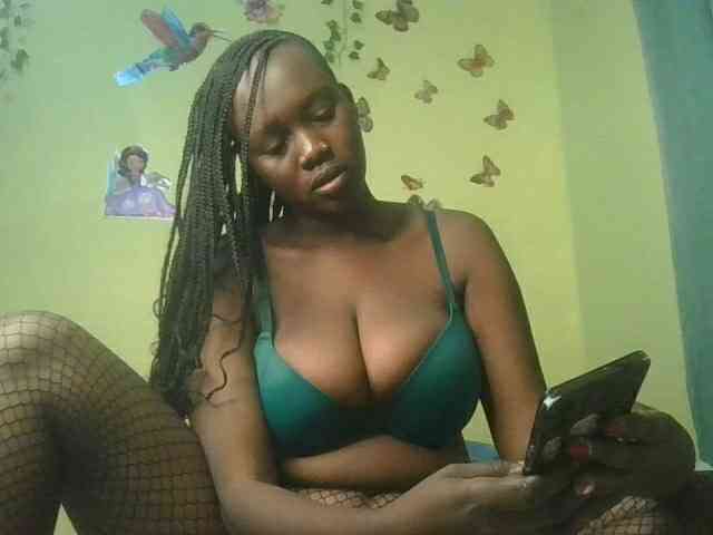 Sexxylucy webcam