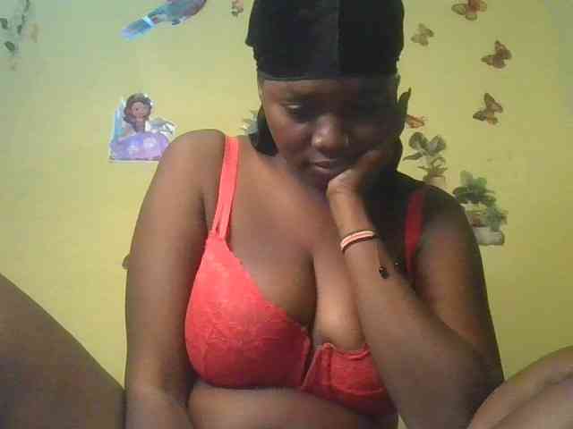 Sexxylucy webcam