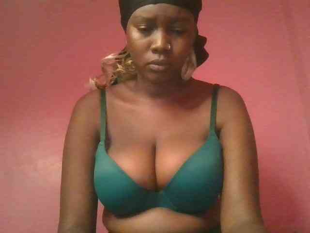 Sexxylucy webcam