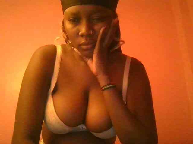 Sexxylucy webcam