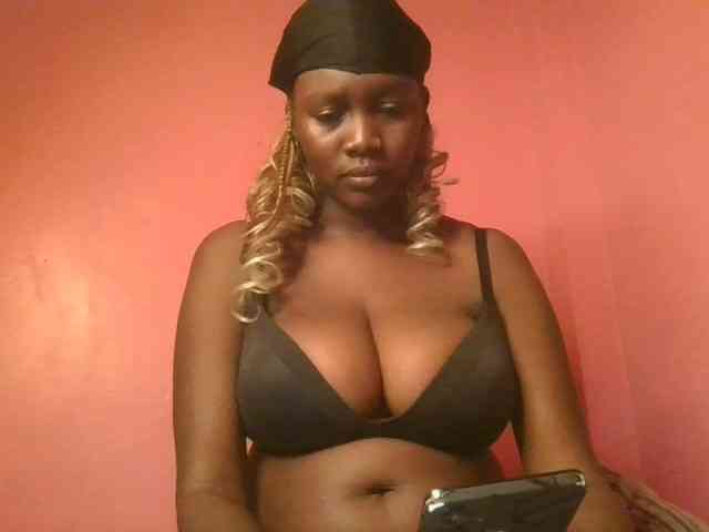 Sexxylucy webcam
