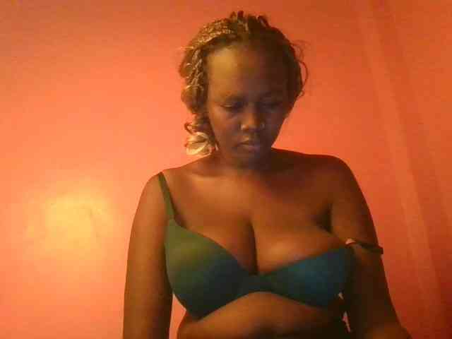 Sexxylucy webcam