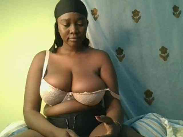 Sexxylucy webcam
