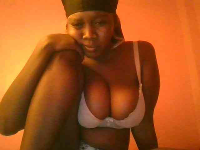 Sexxylucy webcam