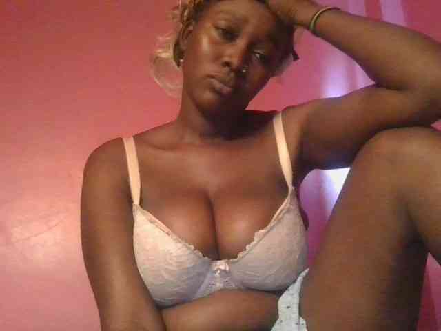 Sexxylucy webcam