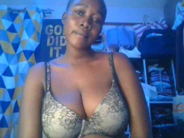 Sexxylucy webcam