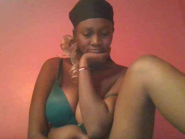 Sexxylucy webcam