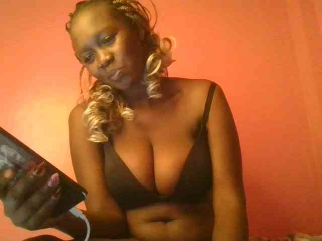 Sexxylucy webcam