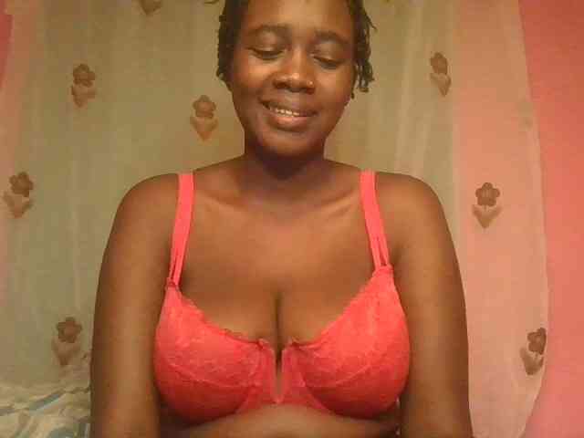 Sexxylucy webcam