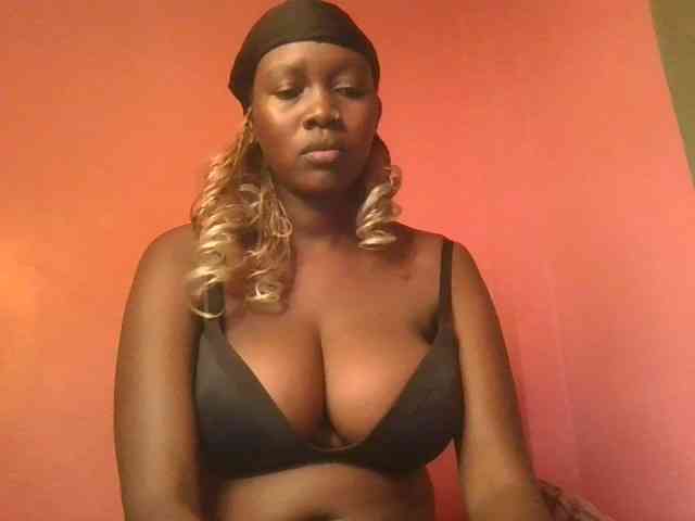 Sexxylucy webcam