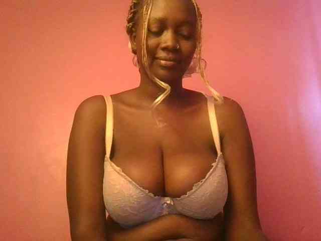 Sexxylucy webcam