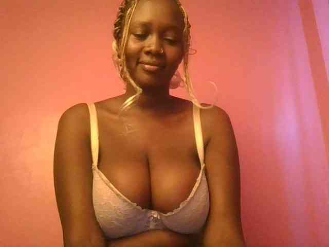 Sexxylucy webcam