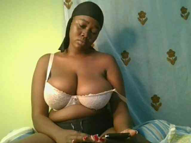 Sexxylucy webcam