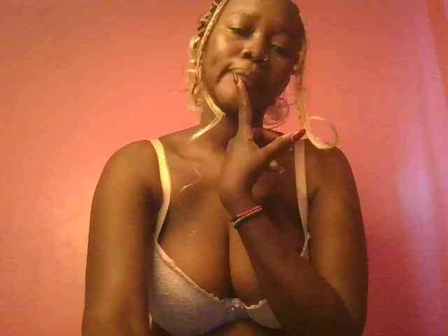 Sexxylucy webcam