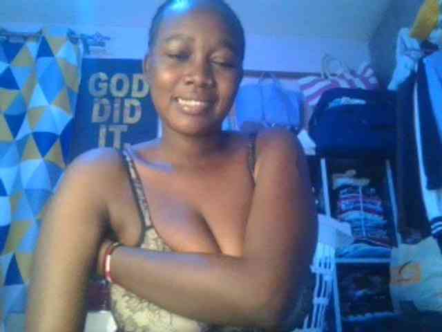 Sexxylucy webcam