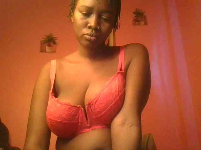 Sexxylucy webcam