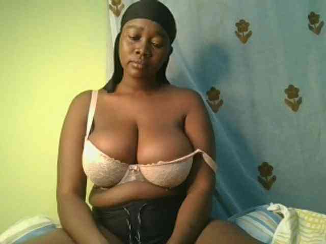 Sexxylucy webcam