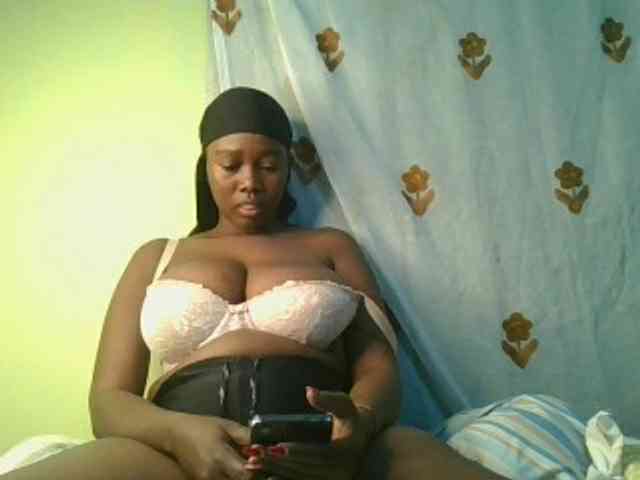 Sexxylucy webcam