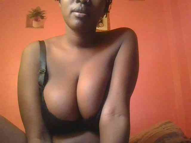 Sexxylucy webcam