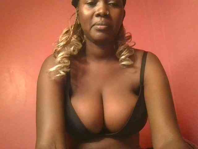 Sexxylucy webcam
