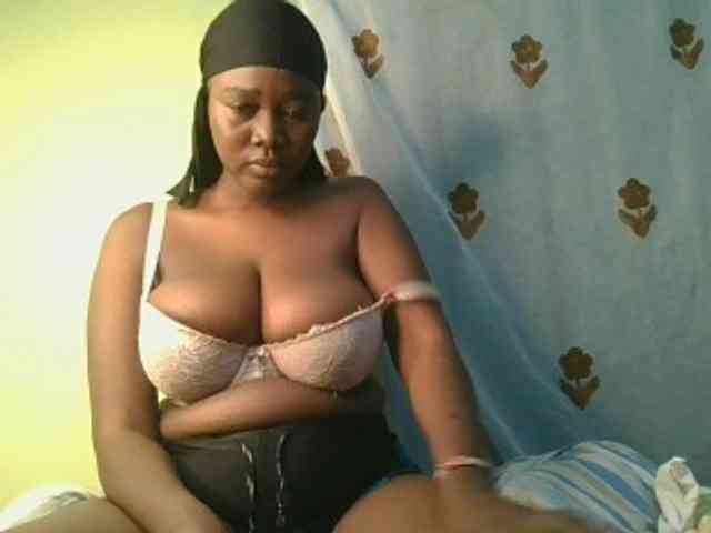 Model: Sexxylucy
