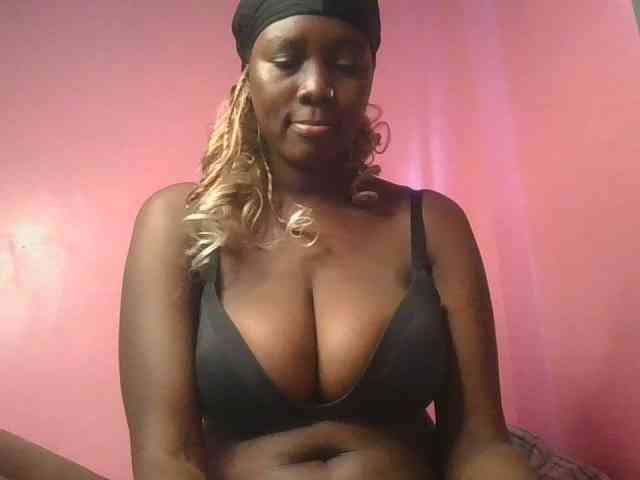 Sexxylucy webcam
