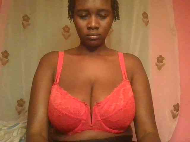 Sexxylucy webcam