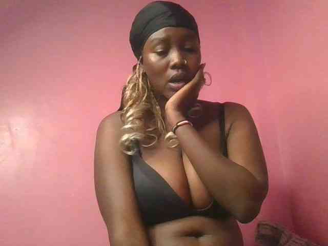 Sexxylucy webcam