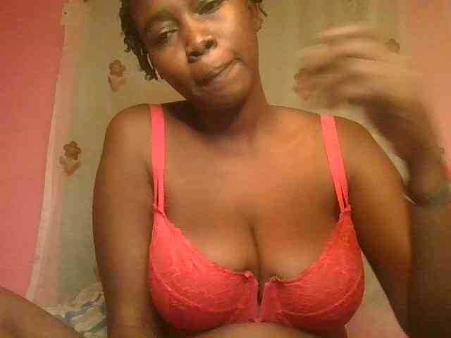 Sexxylucy webcam