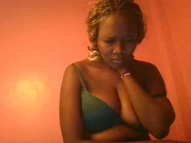 Sexxylucy webcam