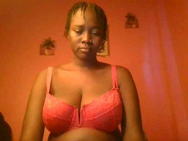 Sexxylucy webcam